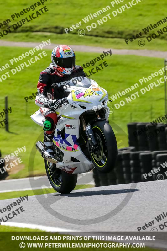 cadwell no limits trackday;cadwell park;cadwell park photographs;cadwell trackday photographs;enduro digital images;event digital images;eventdigitalimages;no limits trackdays;peter wileman photography;racing digital images;trackday digital images;trackday photos